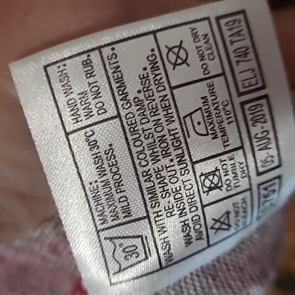 Isle Essentials tunic top - Picture 5 of 5